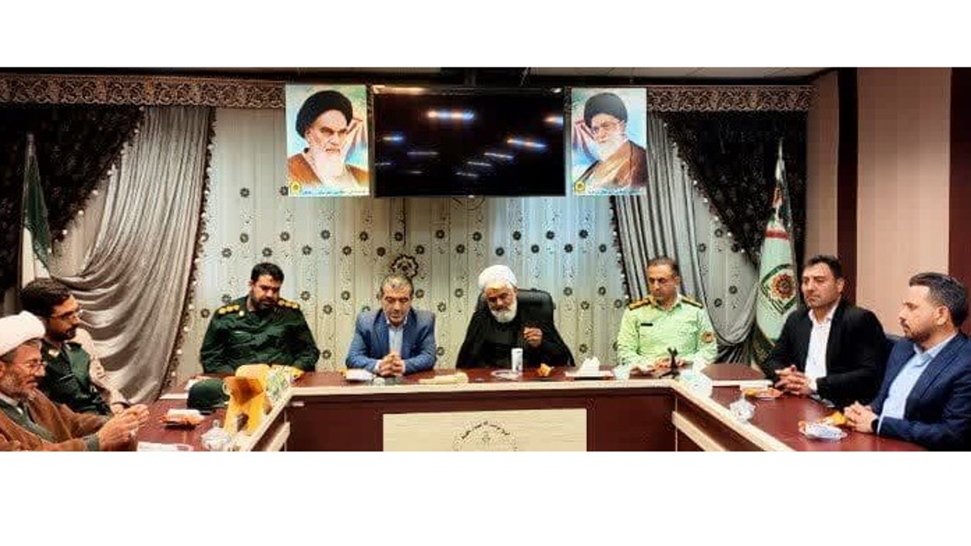 دیدار با فرمانده انتظامی به مناسبت فرا رسیدن هفته فراجا