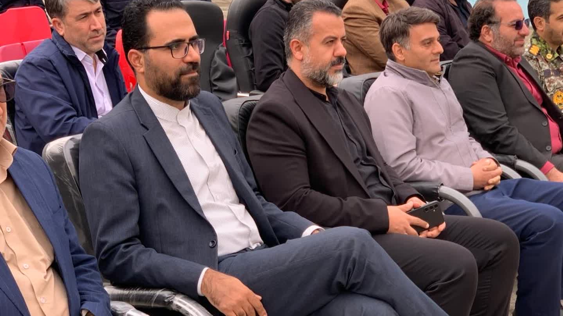 برگزاری نشست پزشگ نیا مدیرکل محترم پدافند غیر عامل و سایر مدیران مربوطه در زندان مرکزی اراک