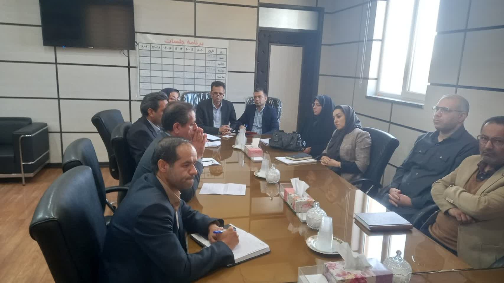 بازدید معاون اداره کل امنیتی و انتظامی به اتفاق کارشناسان اداره کل از فرماندارهای شهرستان های دلیجان و محلات در تاریخ 8/ 8 / 1403 آقای جیریایی و کارشناسان اداره کل امنیتی و انتظامی در فرماندارهای شهرستان های دلیجان و محلات حضور یافته.