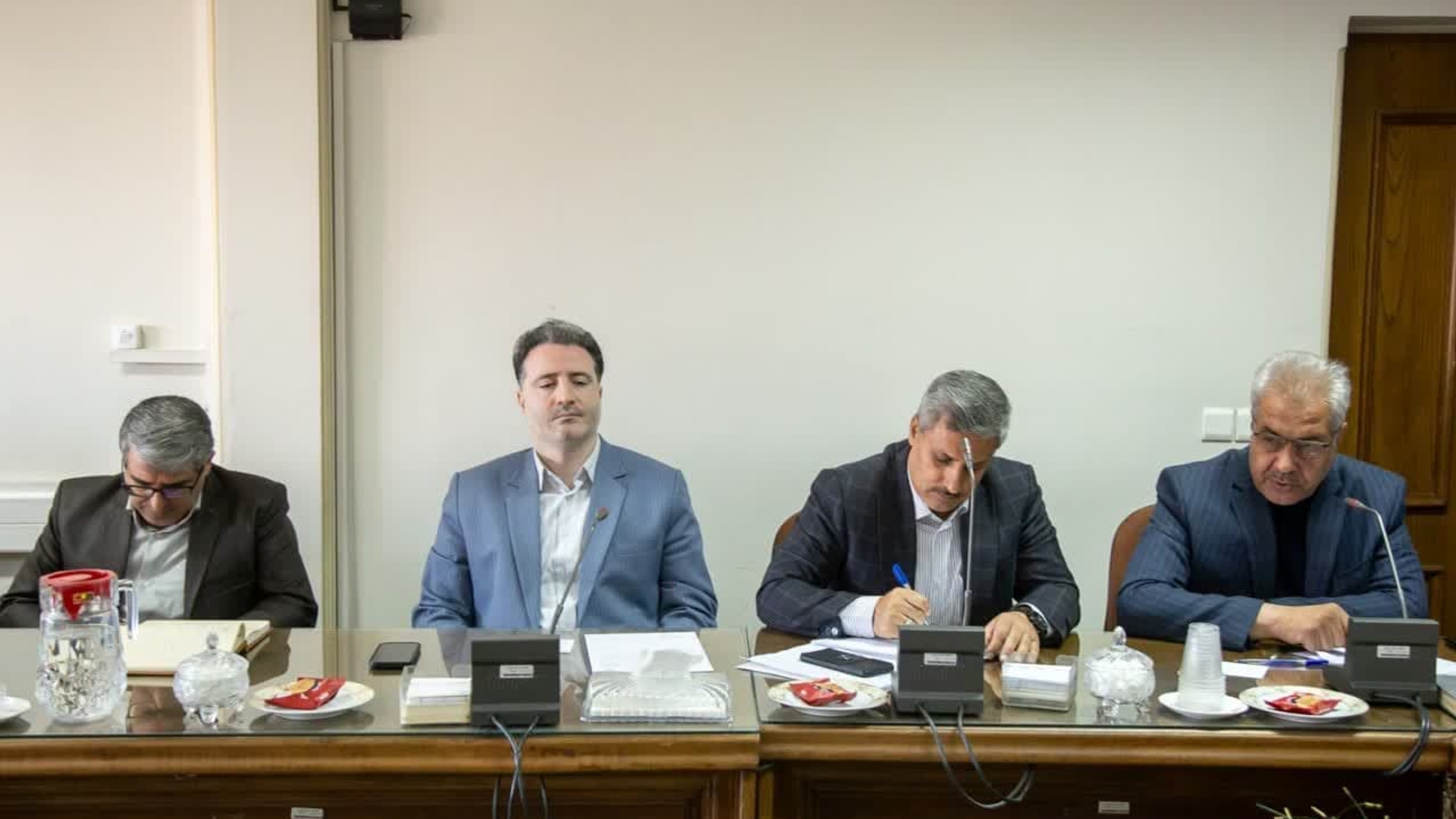 نانوایی‌های استان مرکزی زیر ذره‌بین کارگروه آرد و نان/ تشدید نظارت بر کیفیت آرد و نان