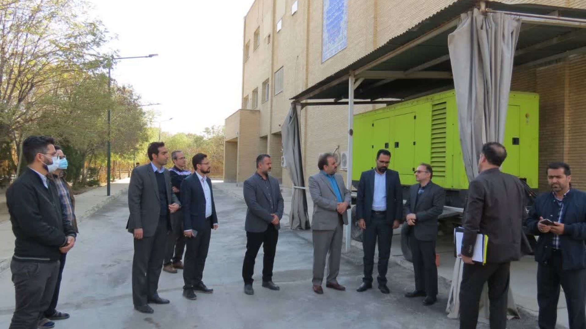 به مناسبت نکوداشت هفته پدافند غیرعامل، دو رزمایش پدافندی در ساختمان زیرساخت برگزار شد.