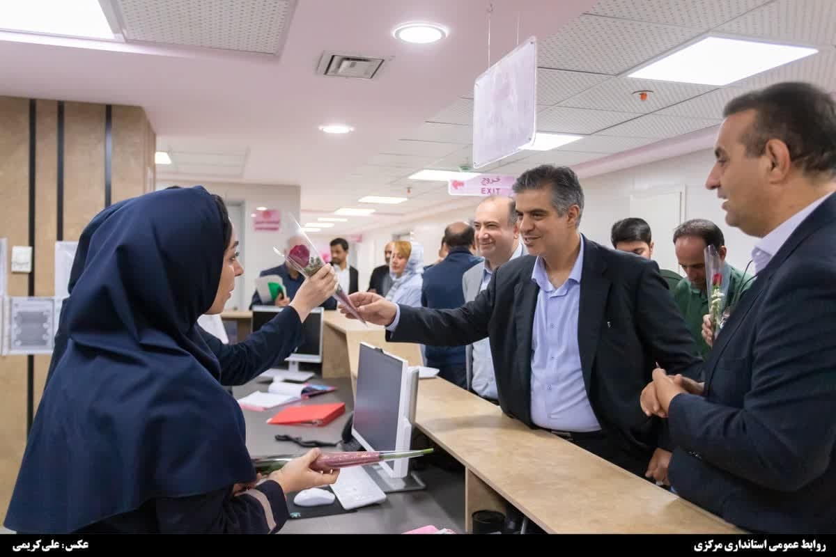 قدردانی استاندار مرکزی از زحمات پرستاران