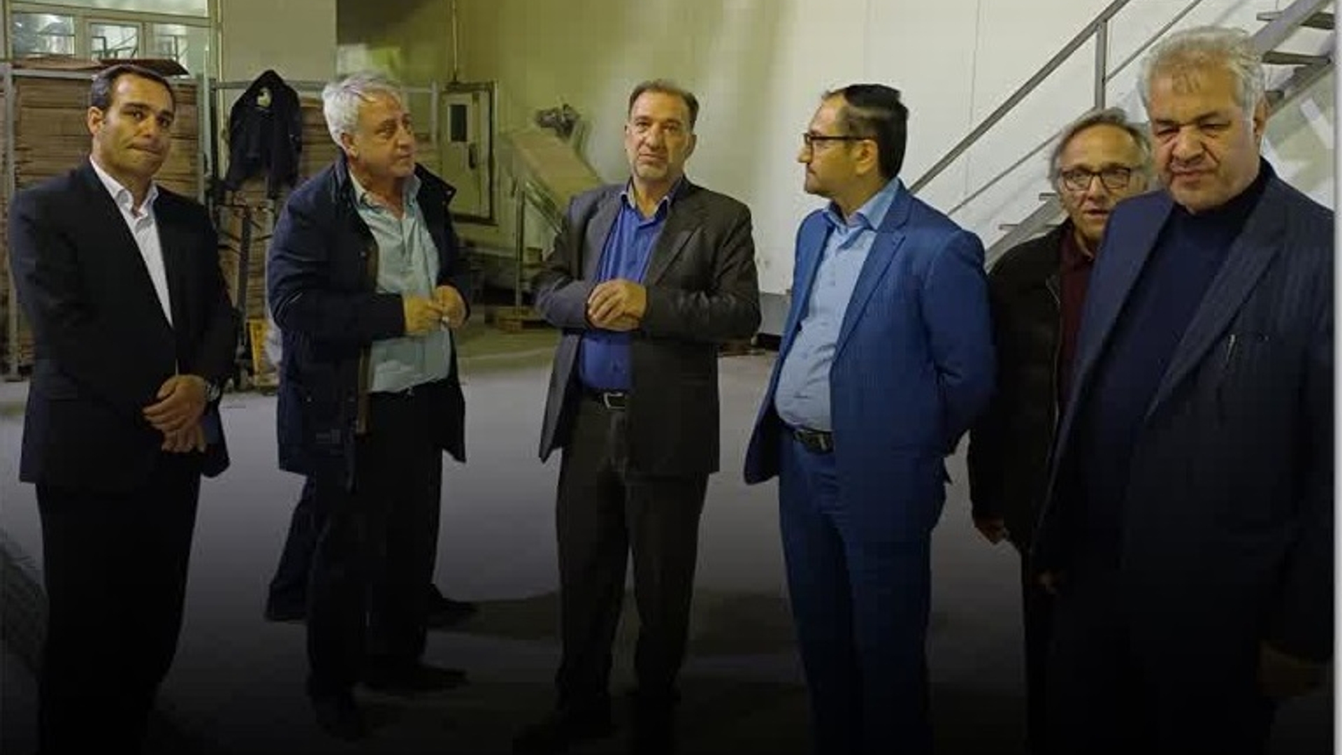 بازدید فرماندار به اتفاق رئیس سازمان جهاد کشاورزی استان از طرح توسعه شرکت نارین سیب کمیجان