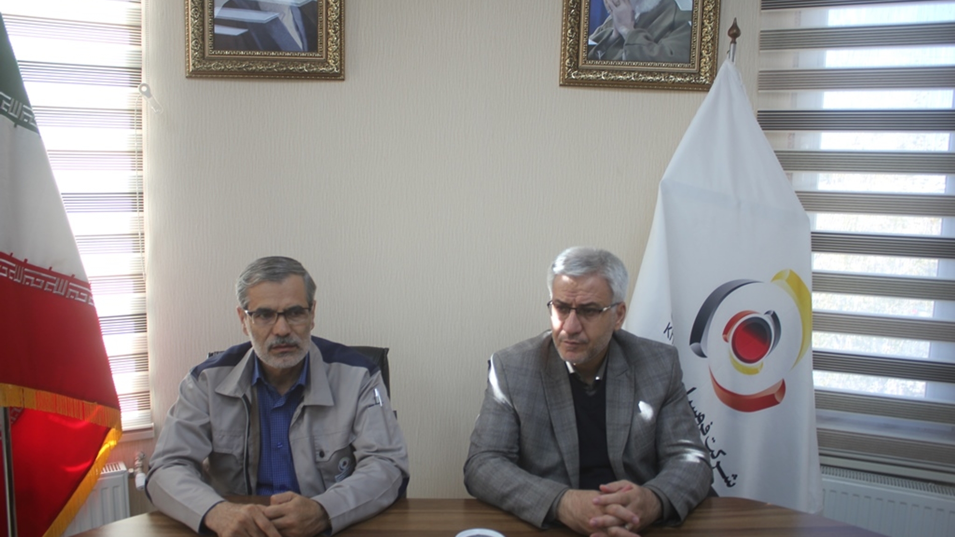 نشست بررسی مسائل و مشکلات شرکت فروسیلیسیوم شهرستان خمین برگزار شد