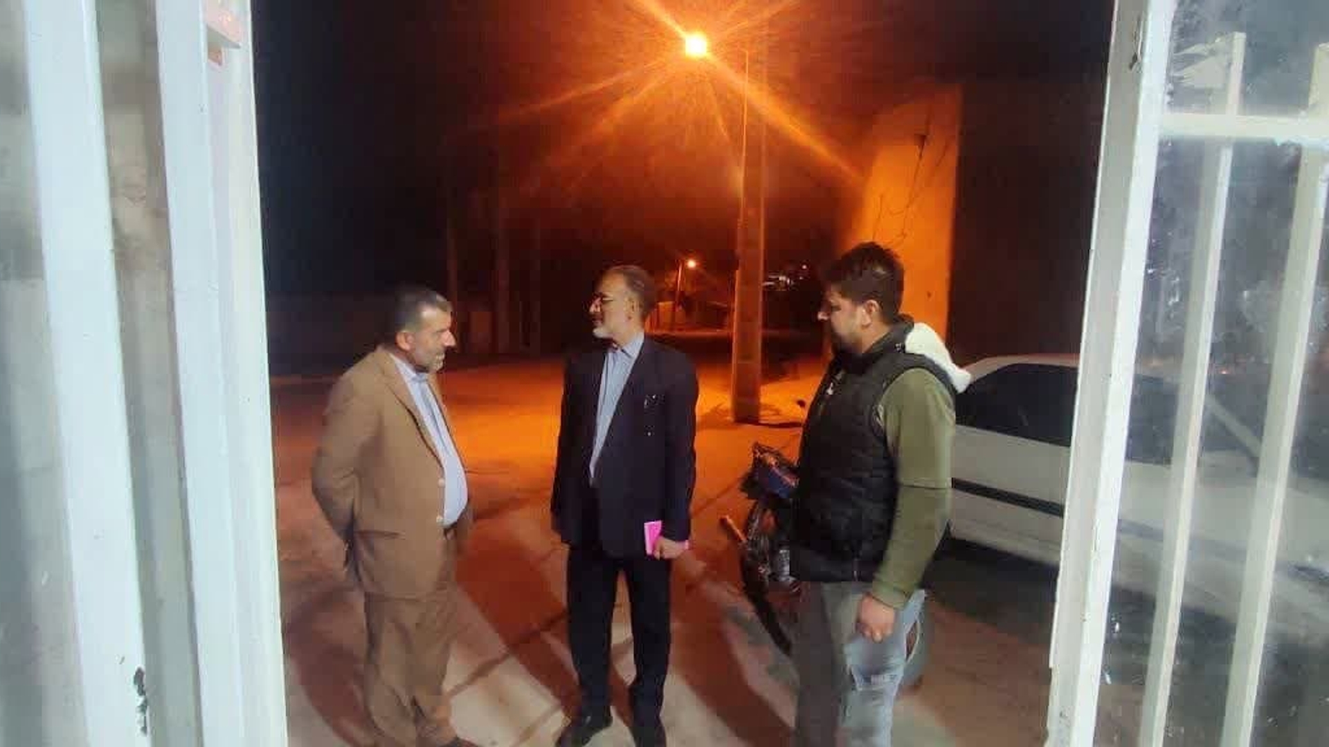 بازدید فرماندار از نانوایی روستای مصرقان بخش خرقان