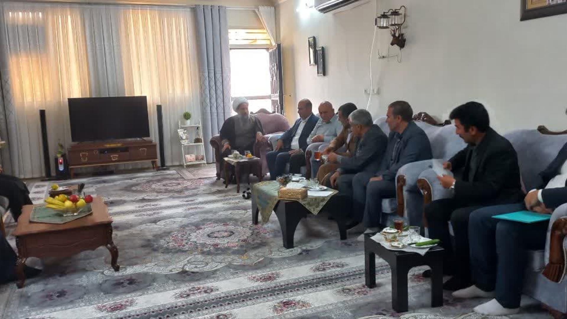 دیدار و عیادت از جانباز و رزمنده هشت سال دفاع مقدس حاج تقی تنها