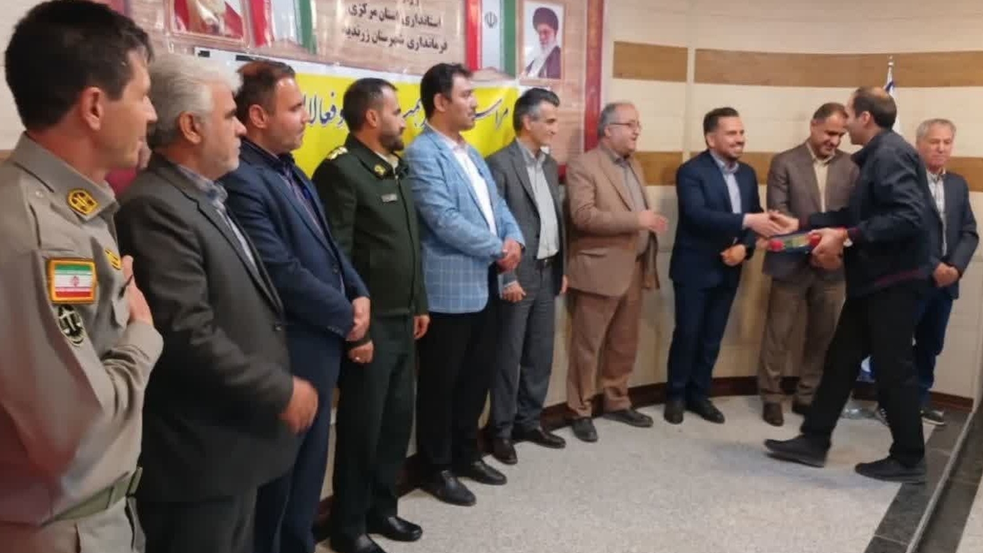 آیین تجلیل از فعالان و همیاران محیط زیستی شهرستان