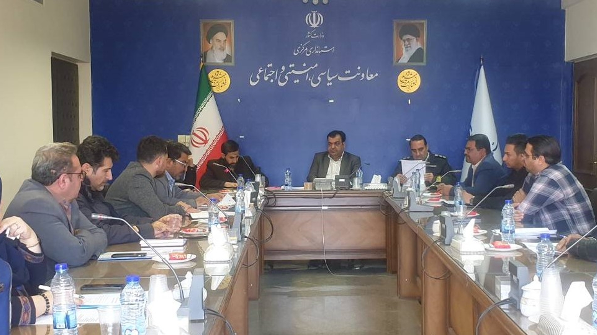 برگزاری جلسه هماهنگی پیشگیری و تشدید مبارزه با قاچاق کالاهای دخانی در سطح عرضه