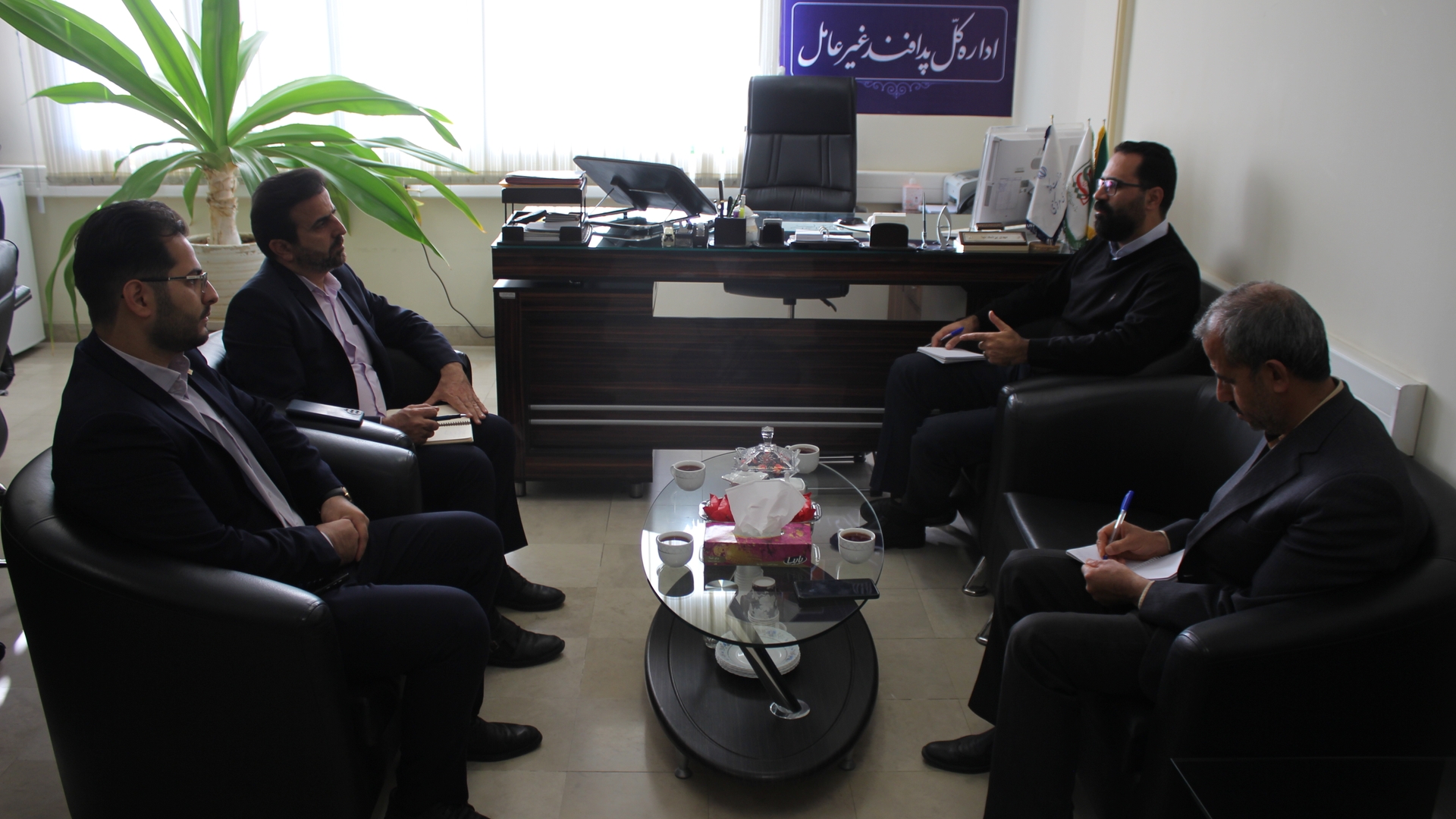 نشست و دیدار پزشگ نیا مدیرکل محترم پدافند غیرعامل با جناب سرهنگ امینی معاون محترم سلامت و دفاع زیستی سپاه روح ا...