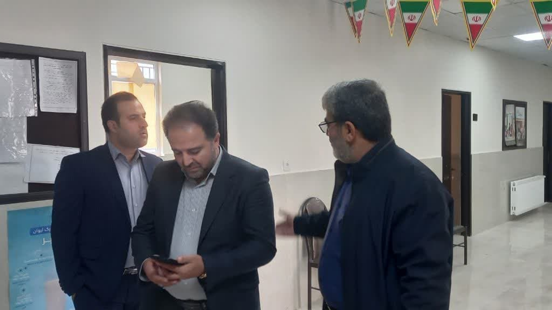 بازدید سرزده فرماندار از مرکز جامع سلامت شهر خنداب