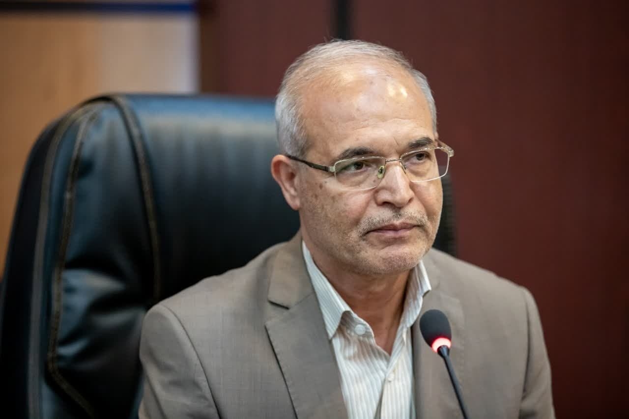 موظفیم با شعار وفاق برای توسعه همه‌جانبه استان مرکزی گام برداریم