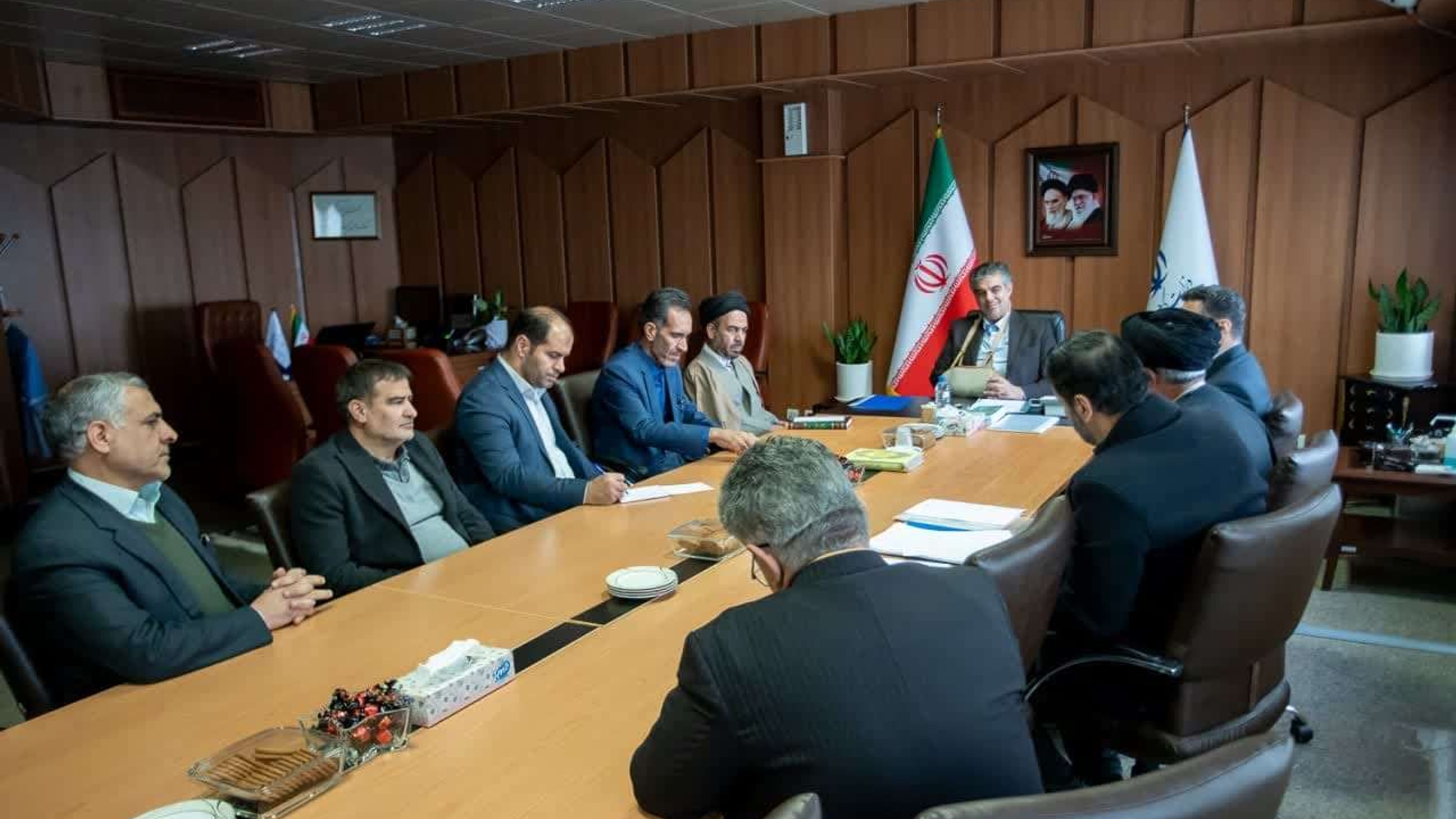 سومین جلسه استانی برگزاری هفته فرهنگی "بر آستان آفتاب" شهرستان خمین برگزار شد