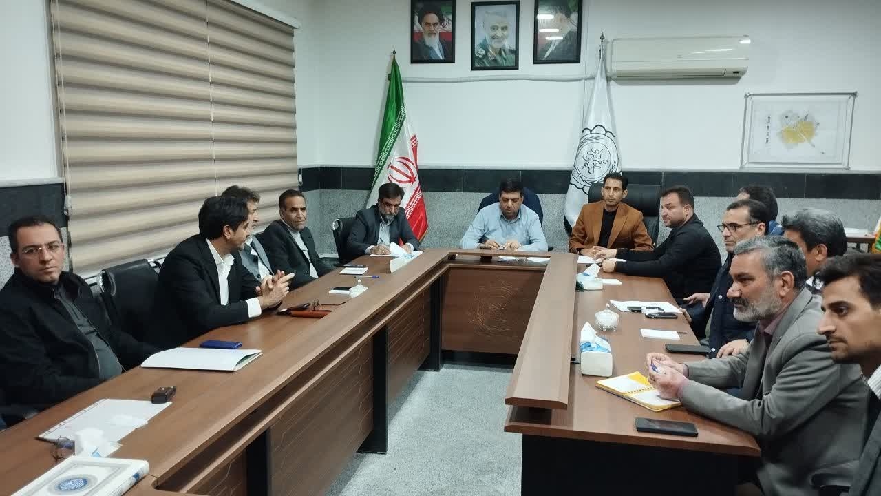 جلسه بررسی مسائل ومشکلات شهر کارچان به ریاست فرماندار شهرستان اراک