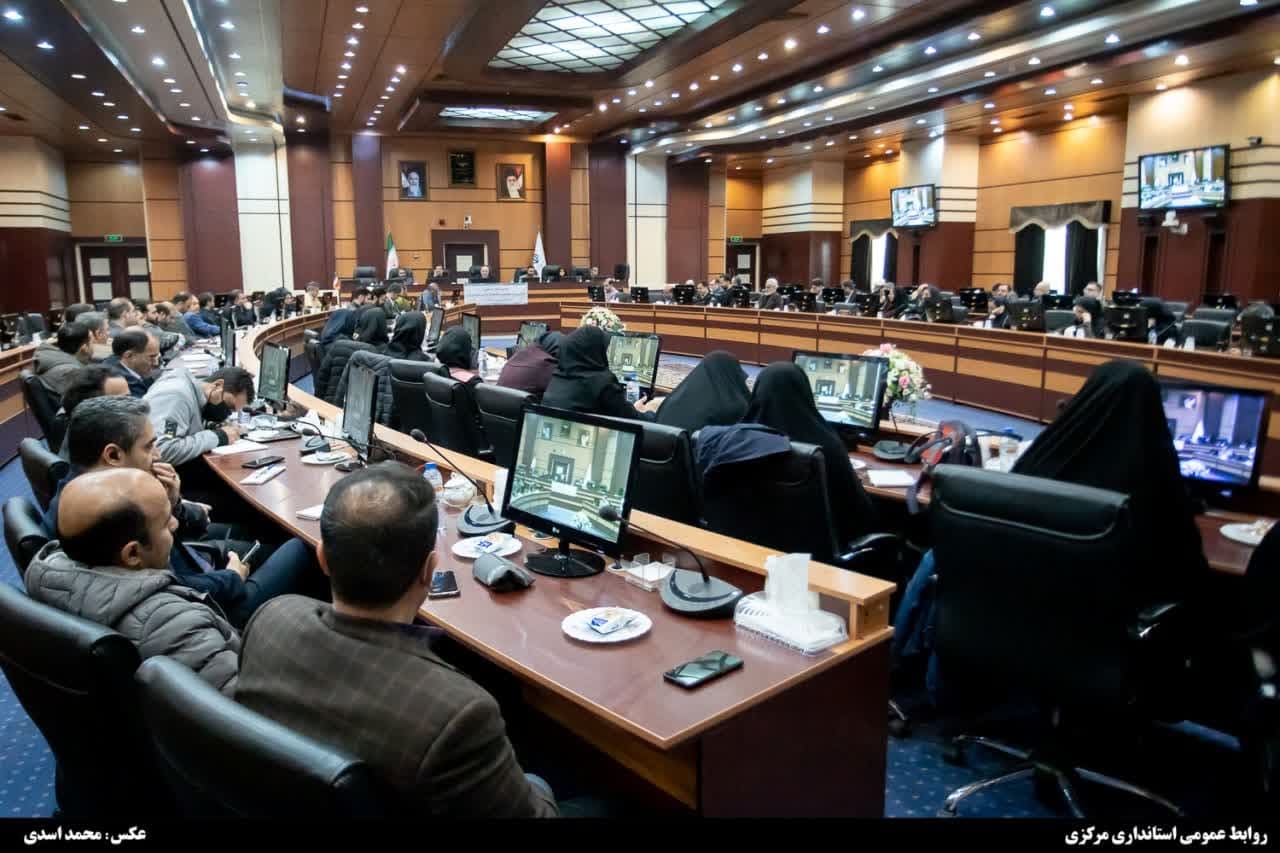 هم‌اندیشی مدیران روابط عمومی استان مرکزی/ تأکید بر لزوم ارتقای جایگاه روابط عمومی‌ها