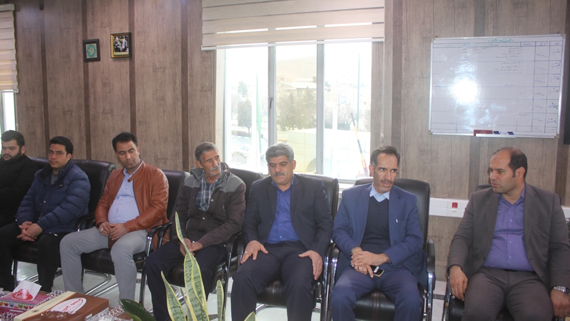 نماینده مردم شهرستان خمین در مجلس شورای اسلامی با فرماندار دیدار کرد