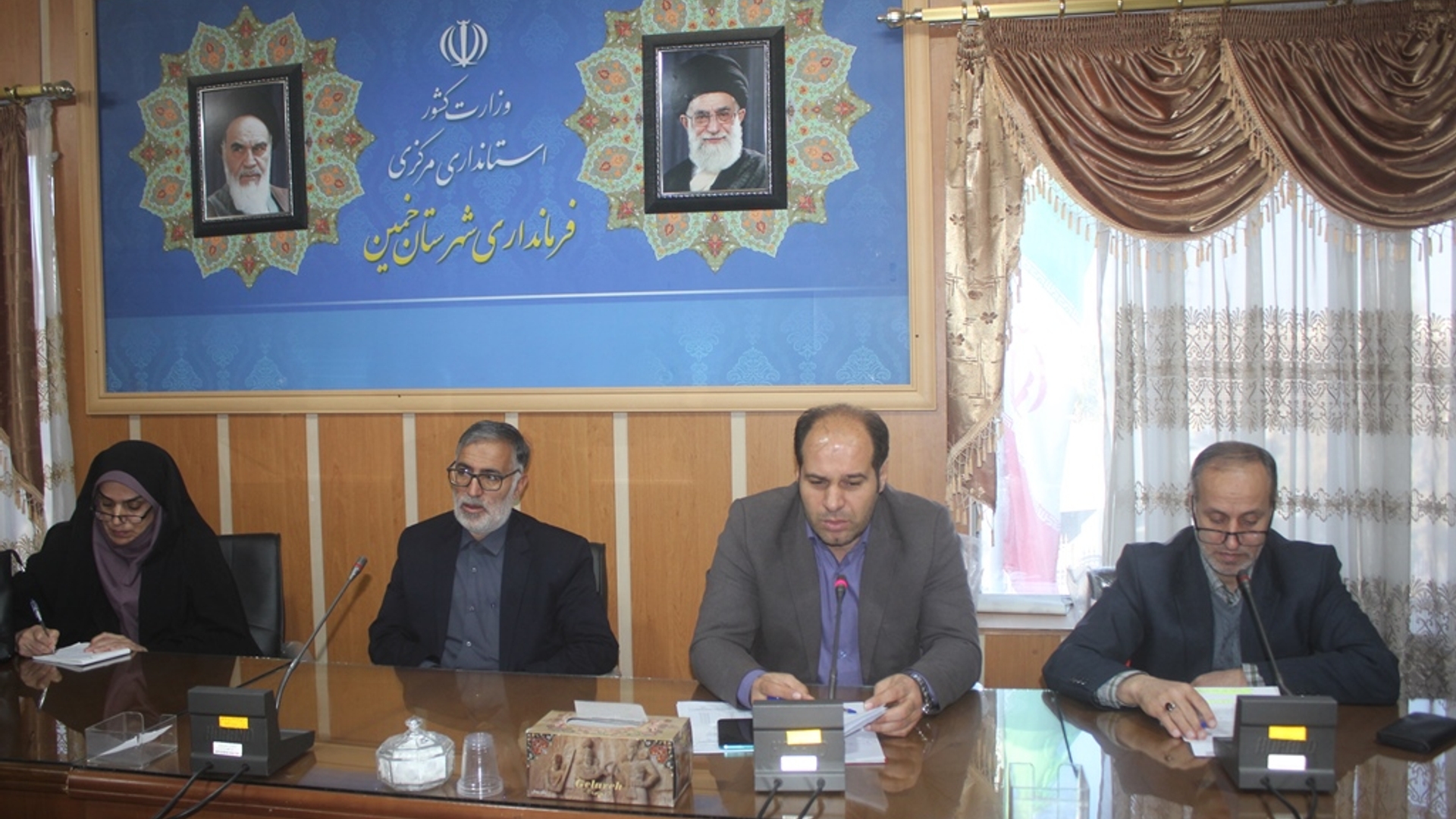 جلسه هماهنگی برگزاری همایش بزرگ بانوان شهرستان خمین برگزار شد