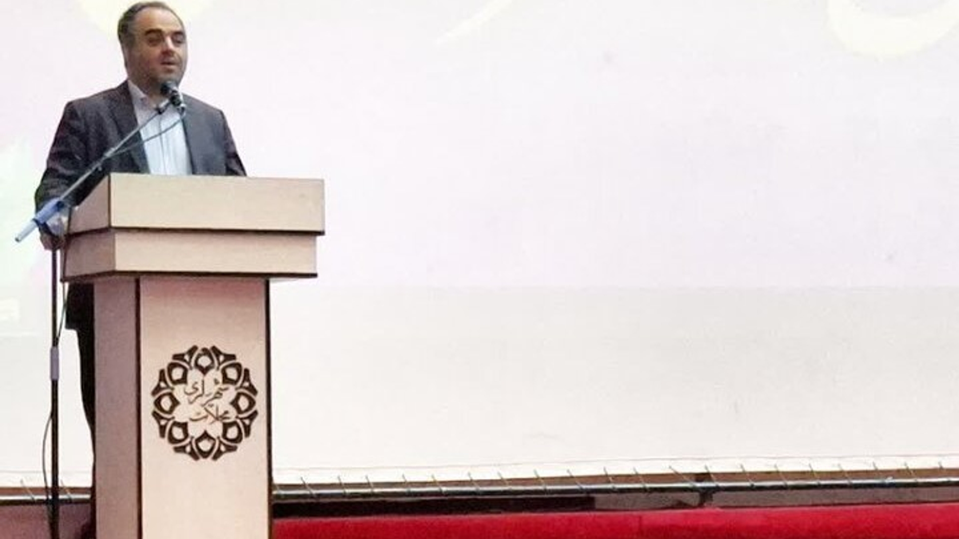 لزوم مناسب‌سازی معابر و فضاهای عمومی برای معلولان محلاتی