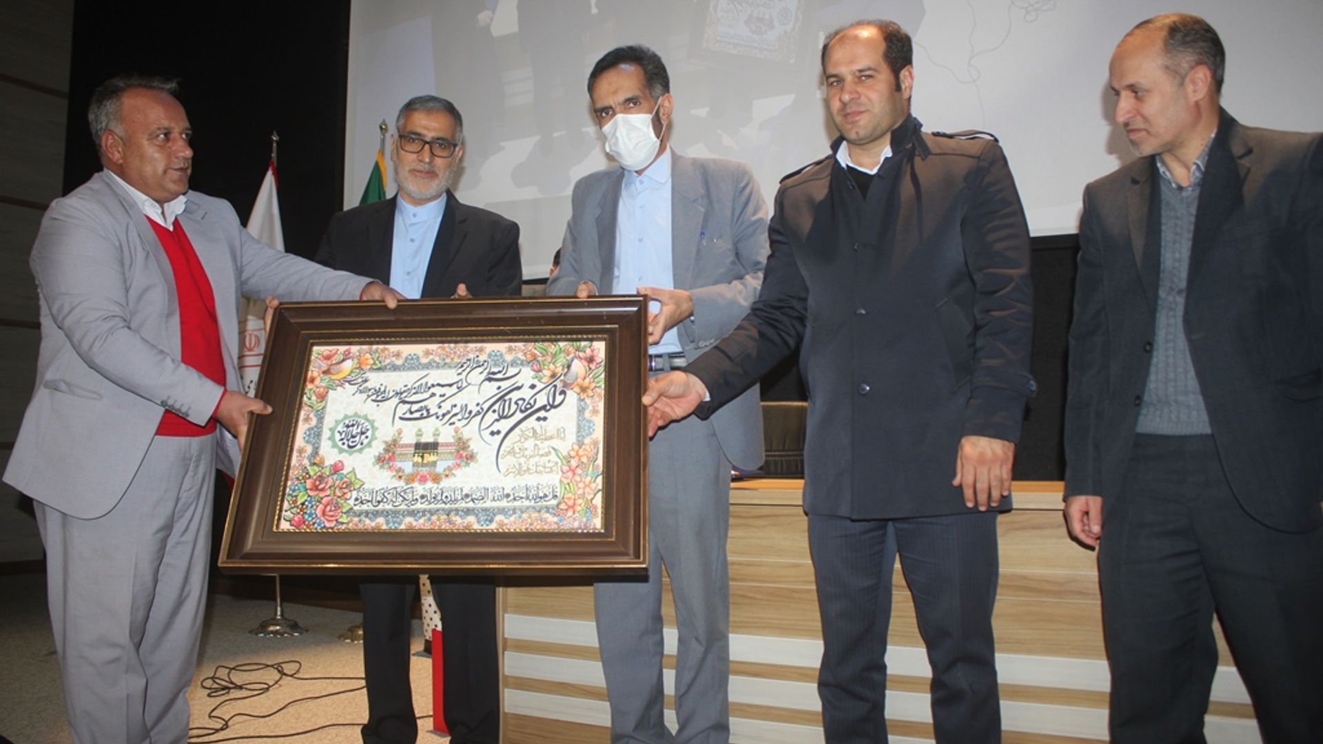 آئین معارفه و تودیع بخشدار مرکزی شهرستان خمین برگزار شد