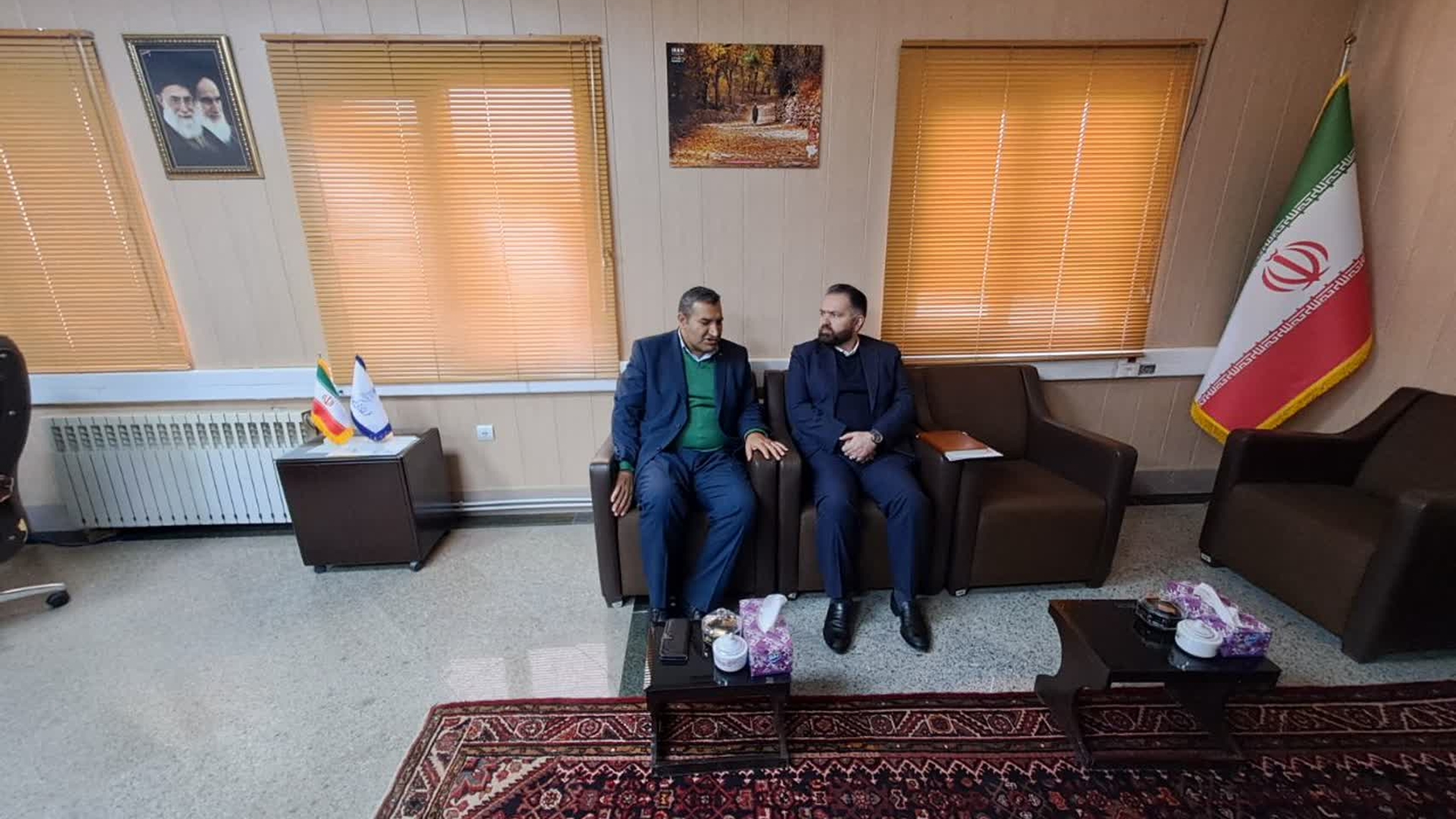 دیدار نوراللهی مدیر کل تعزیرات حکومتی استان با مددی فرماندار کمیجان