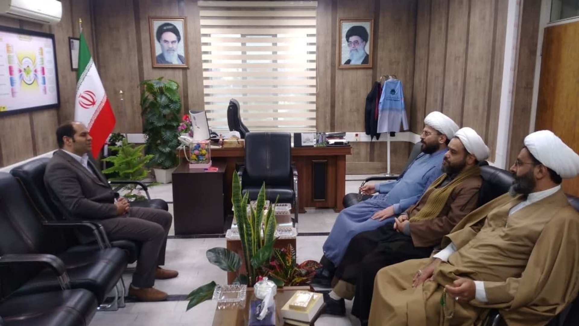 مدیر کل تبلیغات اسلامی استان با سرپرست فرمانداری خمین دیدار کرد