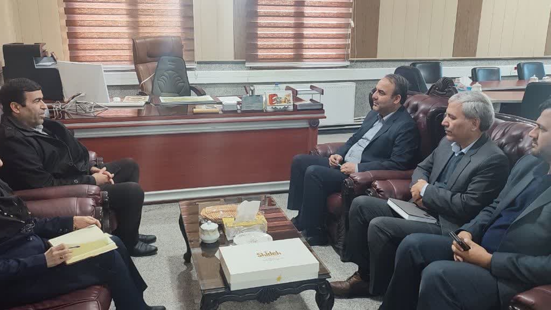 دیدار مدیر کل تامین اجتماعی با فرماندار