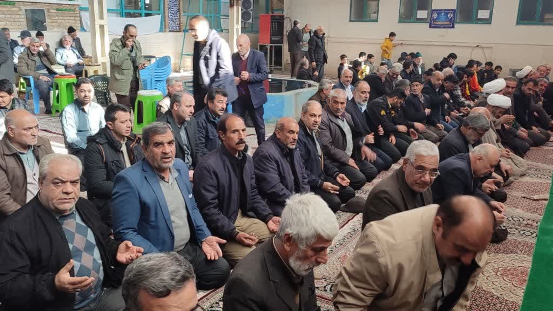 حضور فرمـاندار در نماز جمعه شهر زاویه