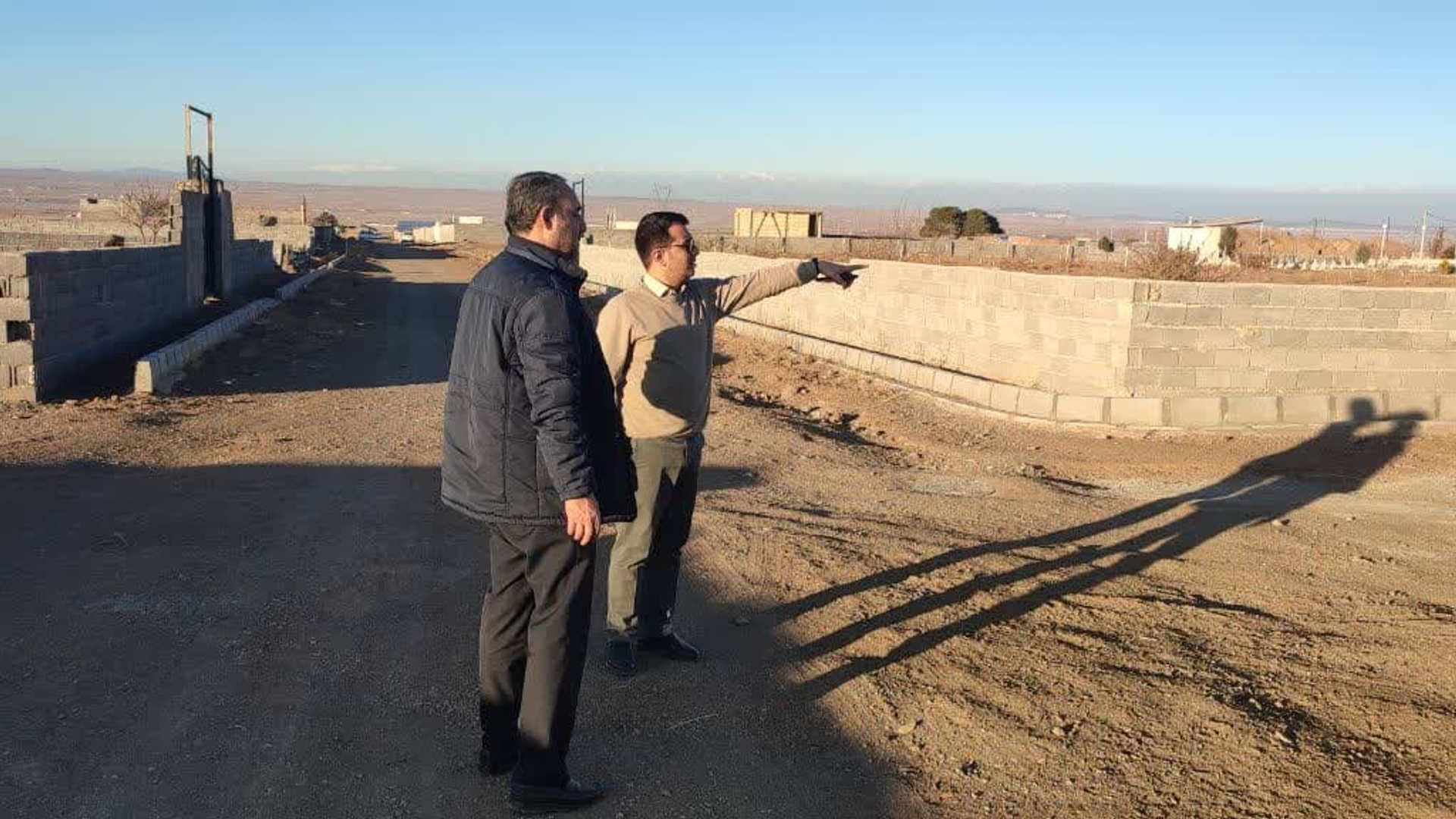 بازدید فرماندار از روســـتای سلطان احمدلو