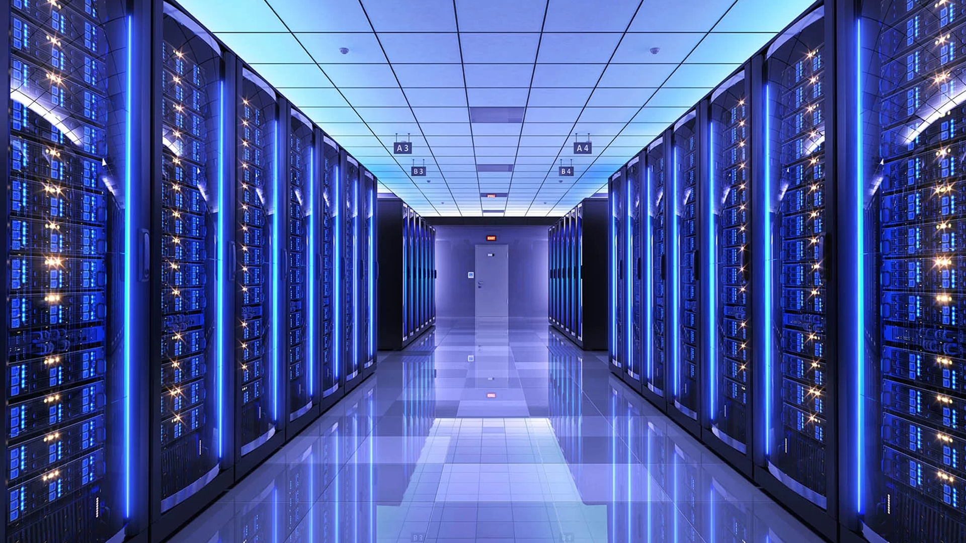 بازدید پزشگ نیا مدیرکل محترم پدافند غیر عامل به همراه لطفی مدیرعامل محترم شرکت مخابرات منطقه مرکزی ، از مرکز دیتاسنتر