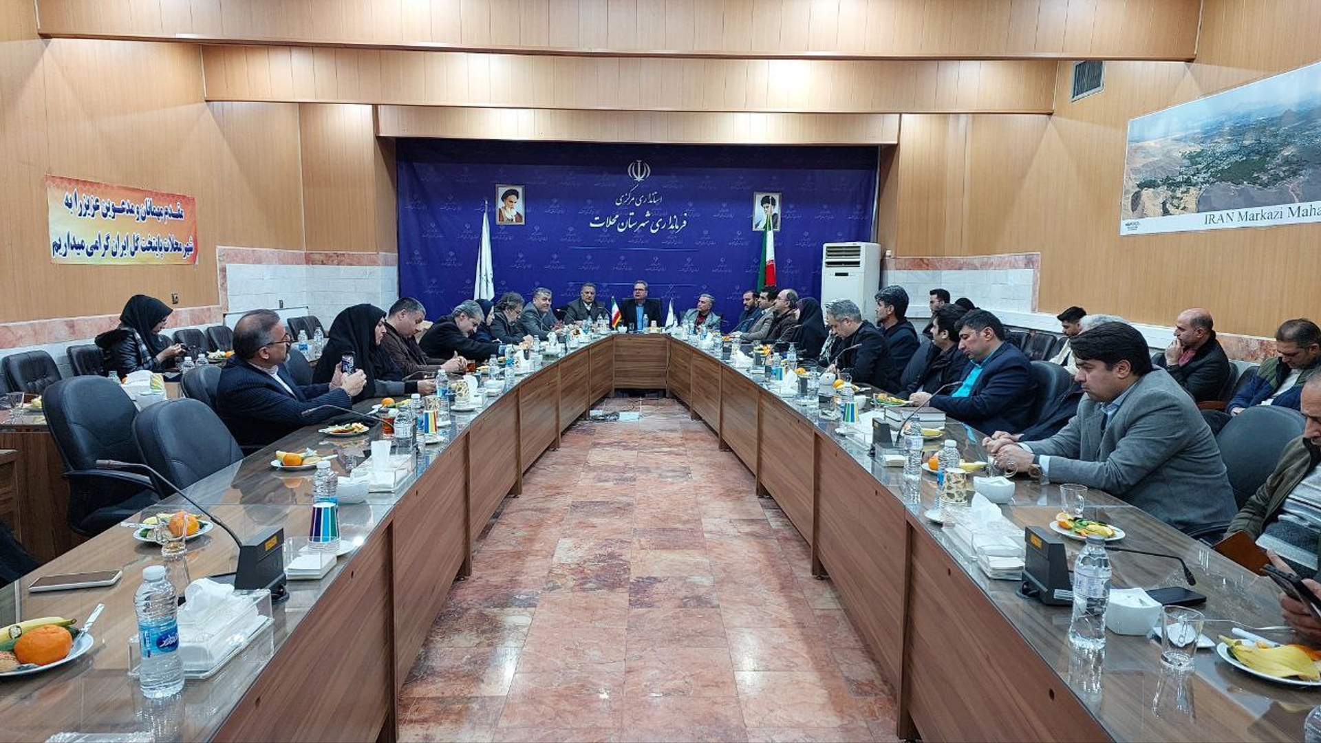 سرپرست فرمانداری شهرستان محلات: برای سرمایه‌گذاران حوزه‌ی گردشگری فرش قرمز پهن می‌کنیم.