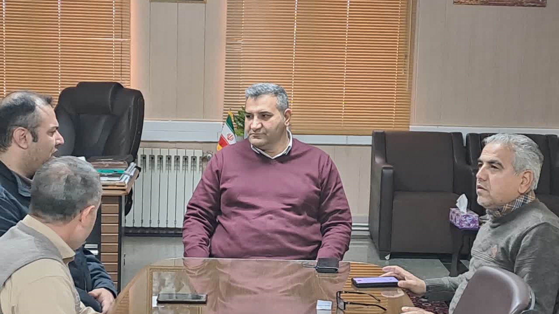 به منظور بررسی پروژه های عمرانی انجام شده و نیمه تمام در شهرستان ( بخش مرکزی و میلاجرد ) توسط بنیاد علوی