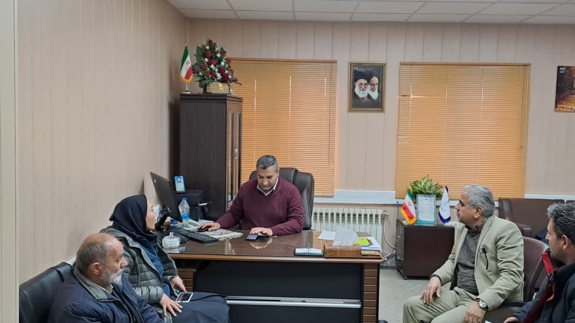 جلسه بررسی مشکلات روستای وفس