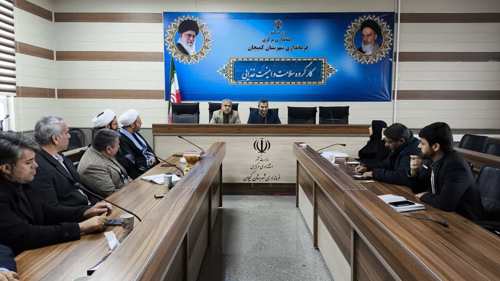 جلسه کارگروه سلامت و امنیت غذایی شهرستان برگزار شد