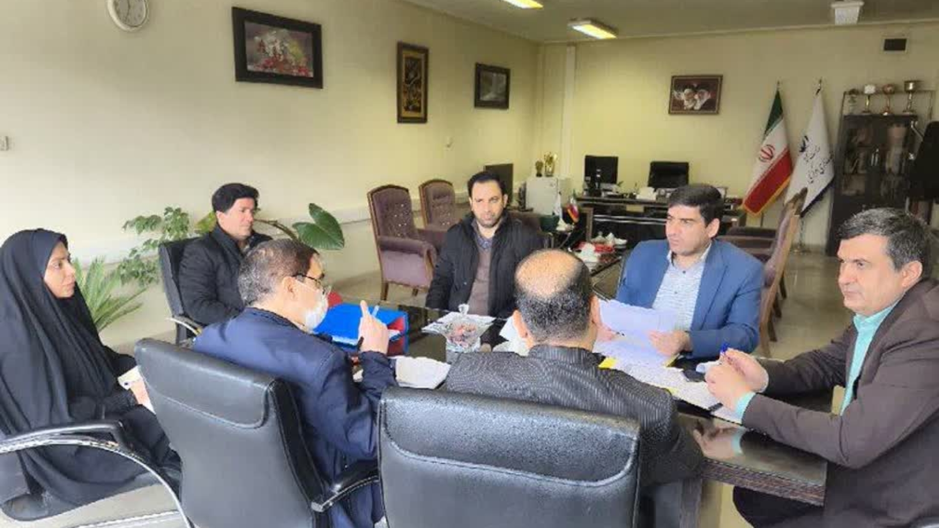 اولین جلسه کمیته بررسی مدارک دوازدهمین آزمون استخدامی استانداری و فرمانداری های تابعه