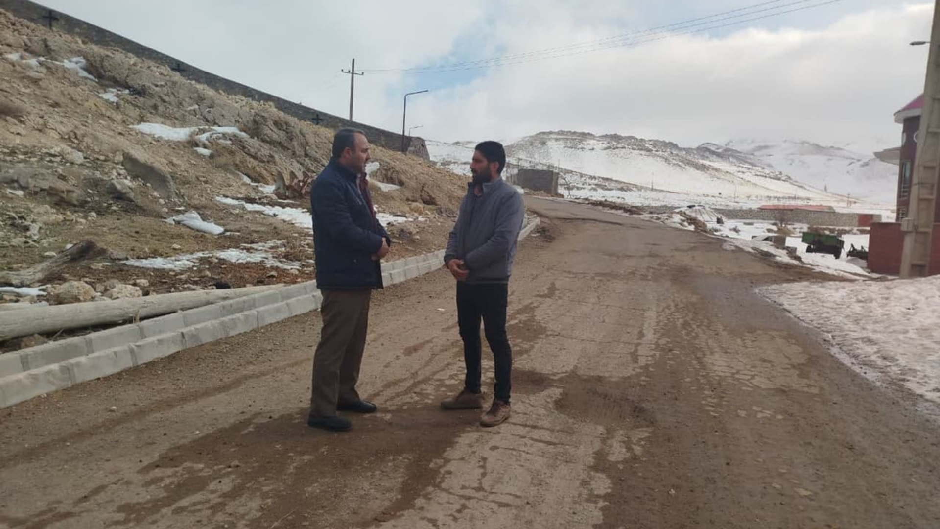 بازدید فرماندار از روستای چناقچی علیا بخش خرقان