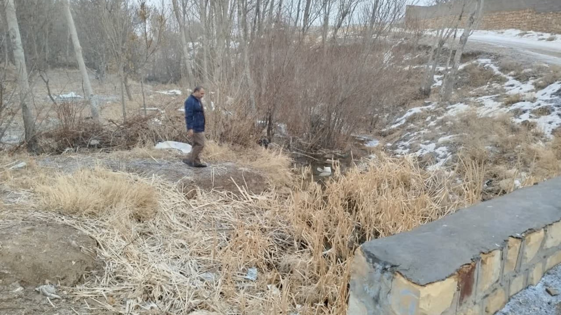 بازدید از روستای ورچند بخش خرقان و بررسی وضعیت مسیل رودخانه روستا