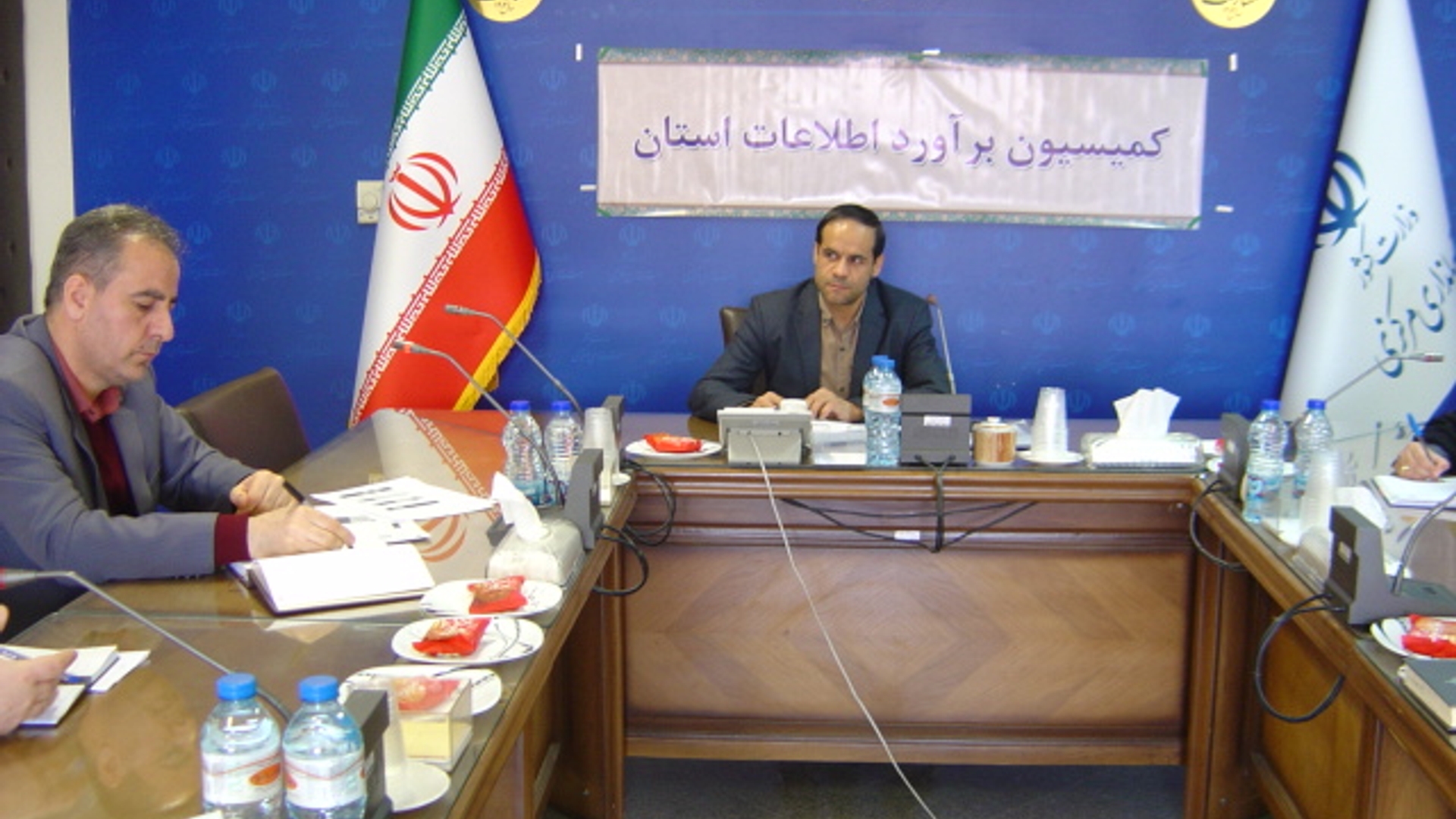 جلسه کمیسیون برآورد اطلاعات استان ساعت 30 / 10 صبح روز دوشنبه مورخ 15/ 11/ 1403 به ریاست آقای جیریایی معاون اداره کل امنیتی انتظامی برگزار گزدید.