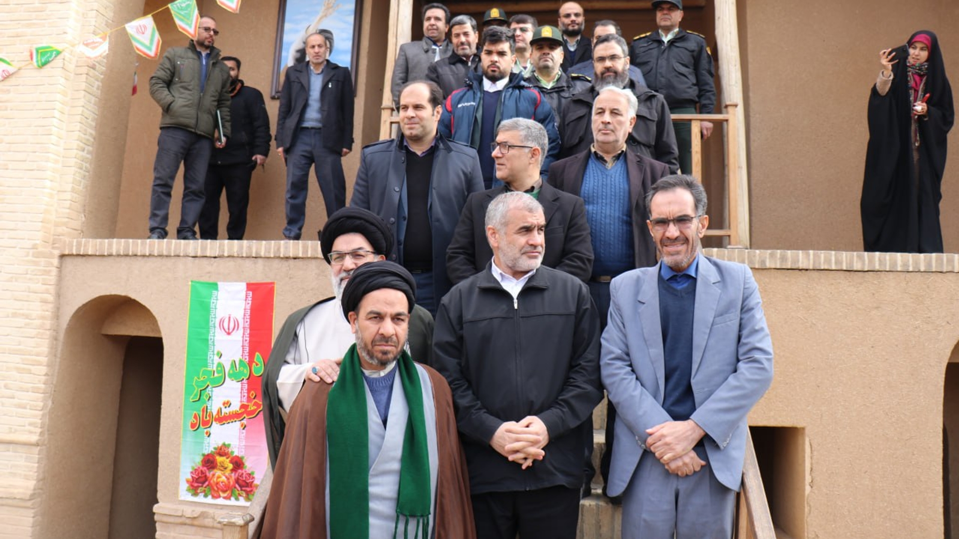 نائب رئیس مجلس شورای اسلامی از بیت تاریخی حضرت امام ( ره ) در خمین بازدید کرد