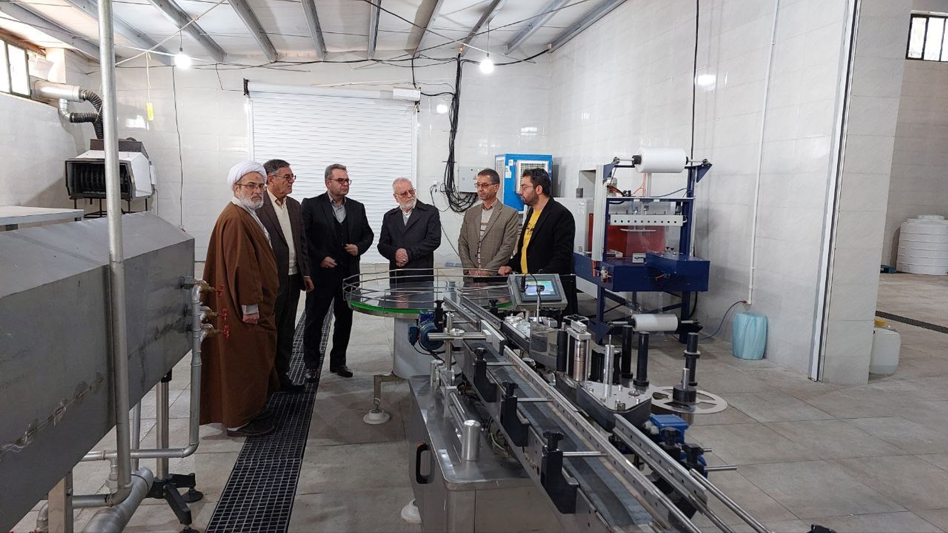 بازدید از کارخانه گلاب، عرقیجات و اسانس غدیر