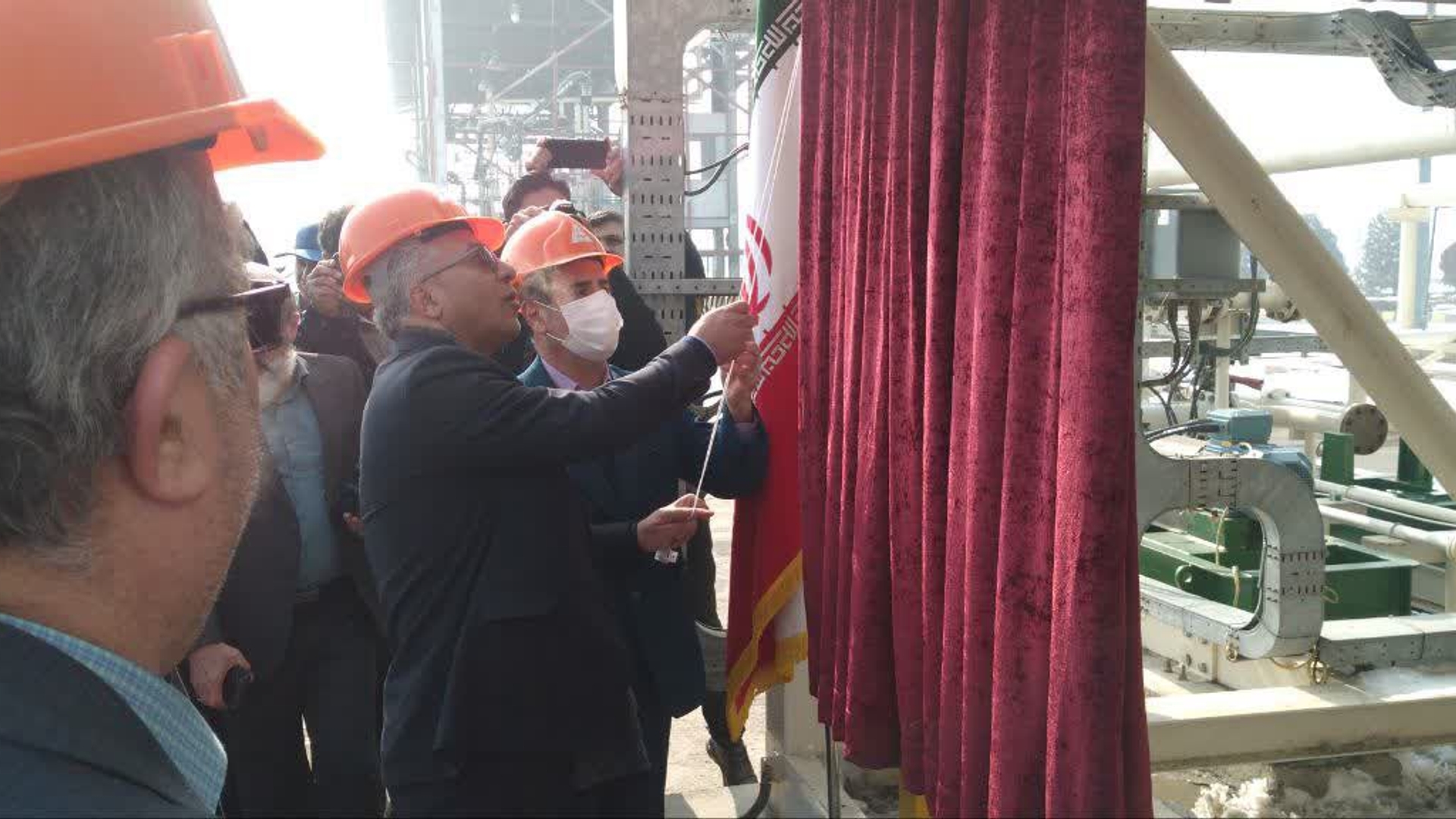 افتتاح طرح کهاب (کاهش، هدایت، انتقال و بازیافت بخارات) شرکت پخش فرآورده های نفتی