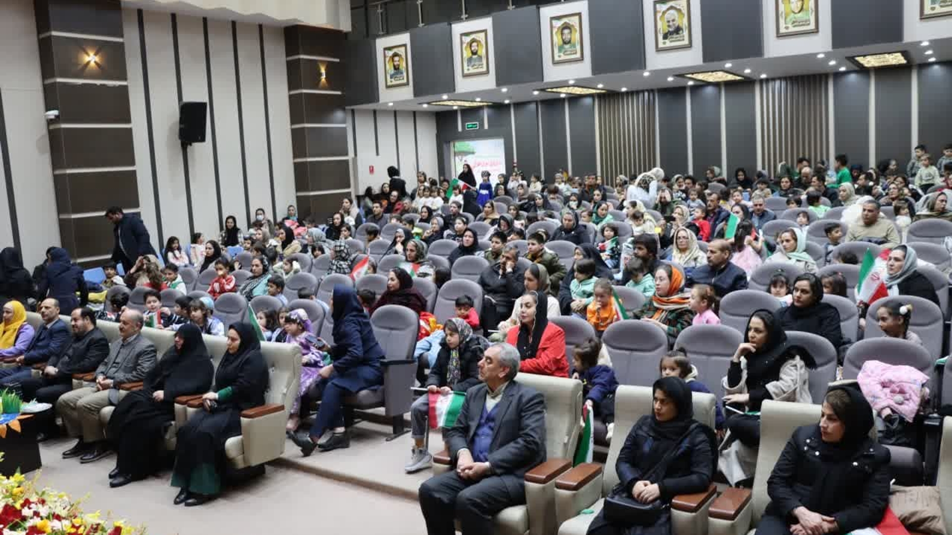 حضور مفتح زاده  مدیر کل  امور زنان وخانواده استان  در رویداد  چند قلوها