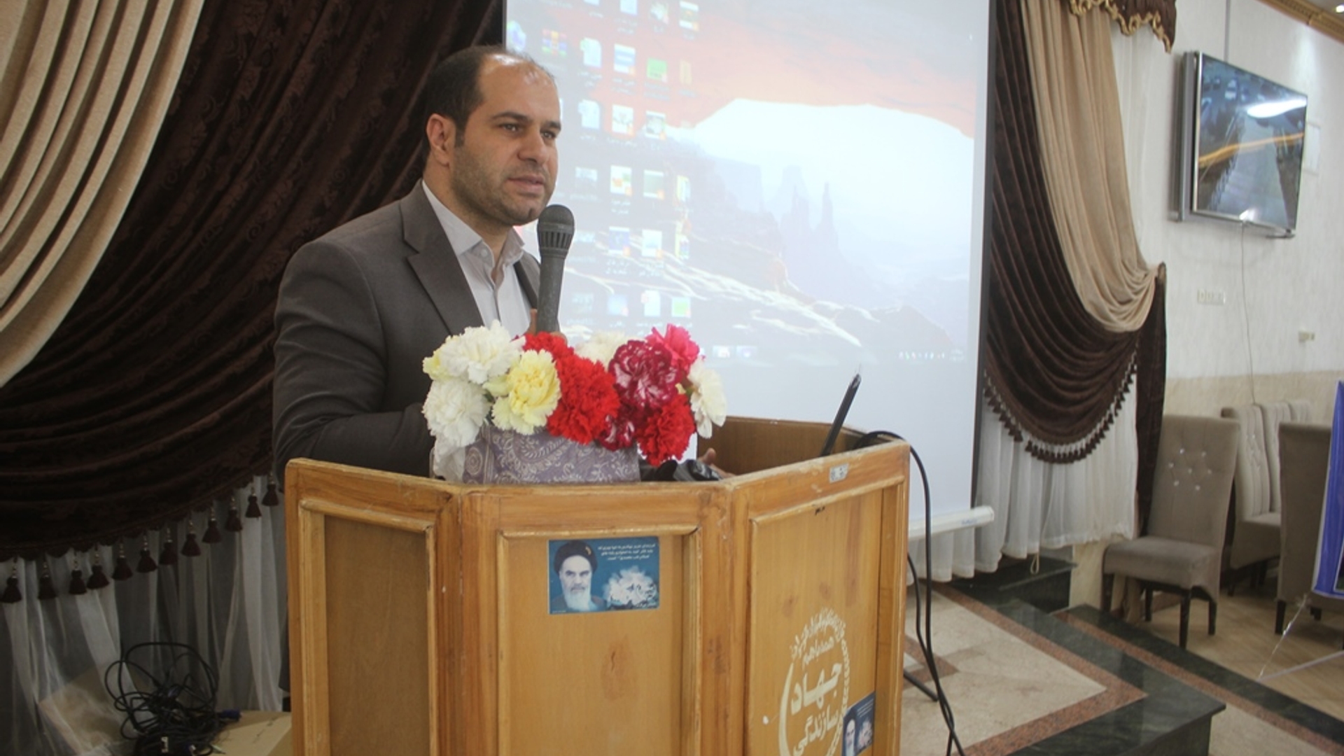 همایش آموزشی انتقال فناوری در کسب و کارهای شیلاتی در شهرستان خمین برگزار شد