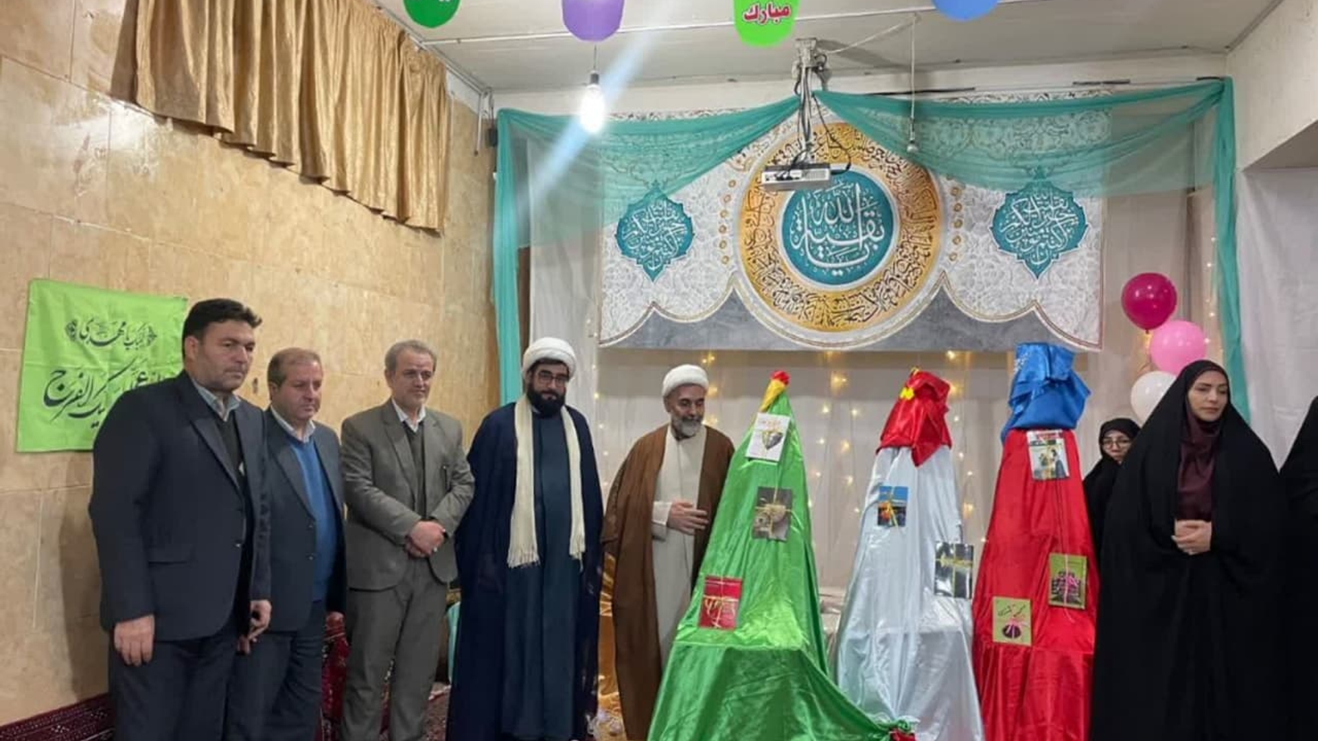 رونمایی از هفت جلد کتب از تالیفات بانوان حوزوی فعال