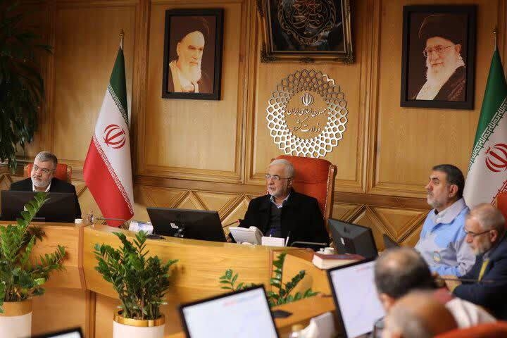 وزیر کشور تاکید کرد:
آمادگی کلیه دستگاه‌های خدماتی و امدادرسان در پی هشدار هواشناسی