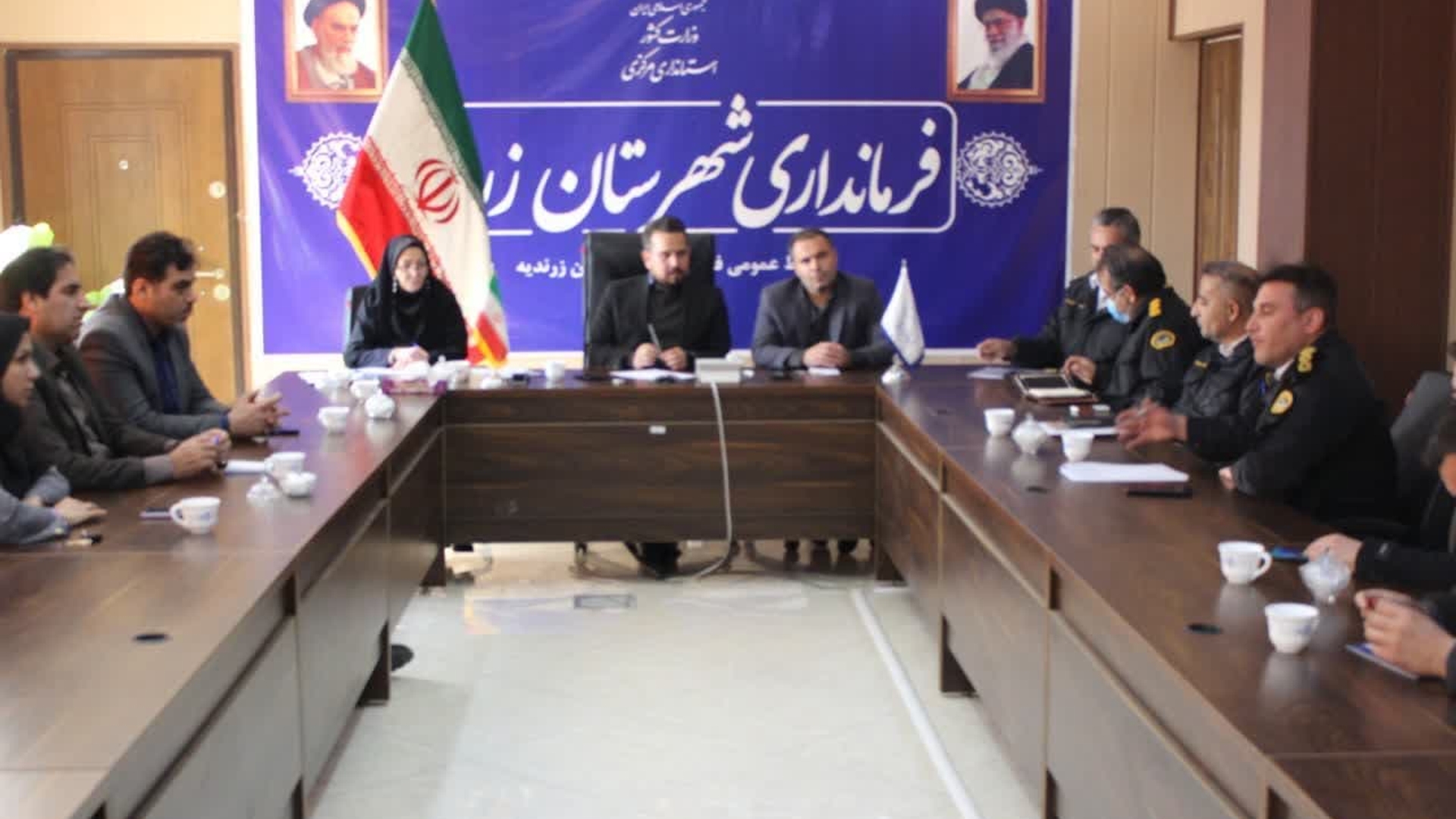 "جلسه شورای ترافیک شهرستان"