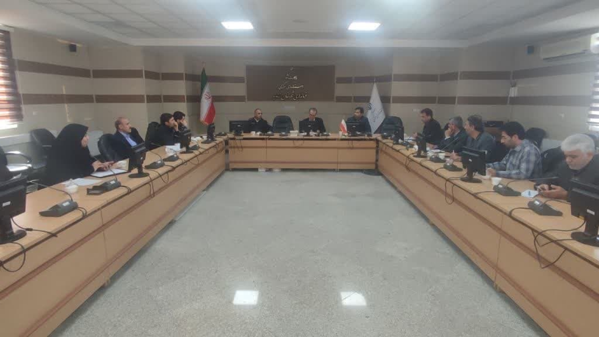 جلسه کمیسیون امور اتباع و مهاجرین خارجی شهرستان زرندیه