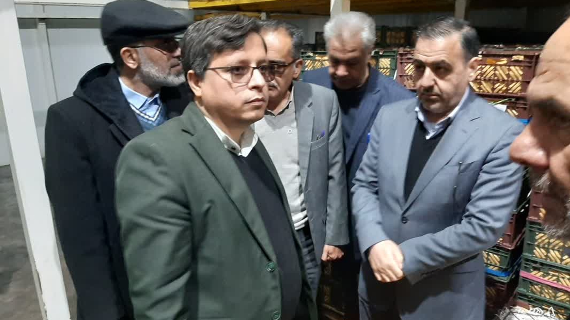 بازدید معاون هماهنگی امور اقتصادی استاندار از سردخانه هیمالیا محل ذخیره میوه
دوشنبه ۱۳ اسفند ۱۴۰۳