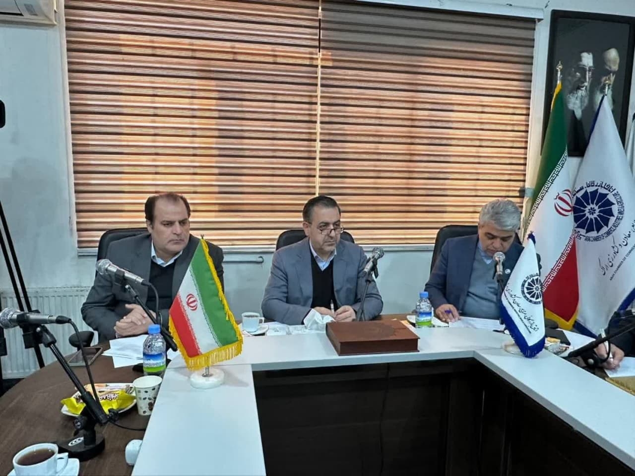 مصوبات ستاد تسهیل می‌تواند دستورالعمل‌ها را به نفع تولید تفسیر کند/ اجرایی شدن افزون بر ۹۰ درصد مصوبات در استان مرکزی