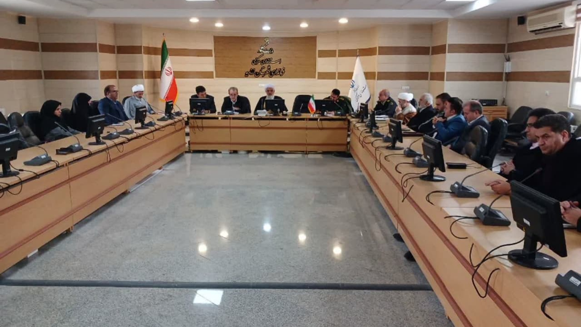 جلسه شورای فرهنگ عمومی شهرستان زرندیه