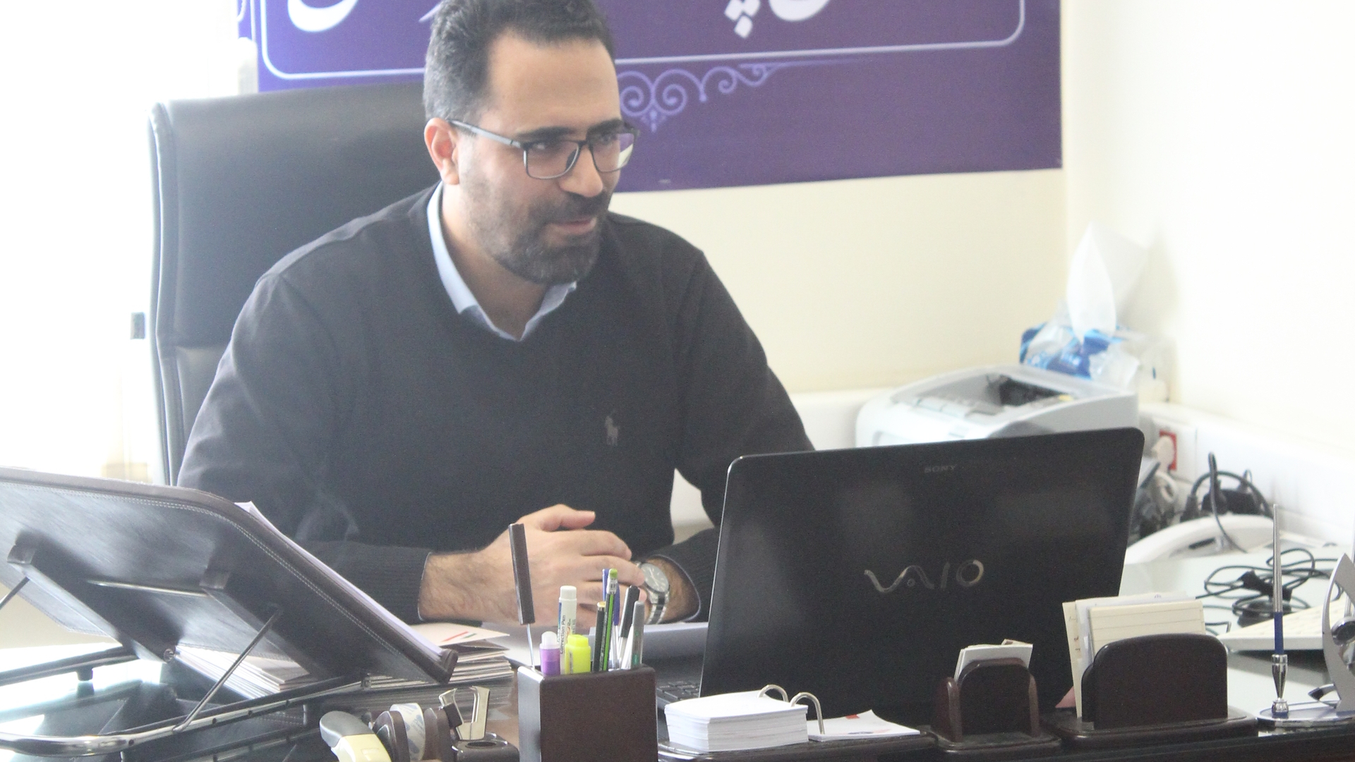 تقدیر پزشگ نیا، مدیر کل پدافند غیر عامل استان از تیم اعضای تیم سایبری