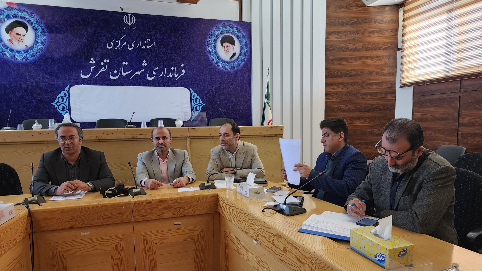 مدیر کل دفتر فنی استانداری مرکزی از پروژه ۴۶۴ واحدی نهضت ملی مسکن شهر تفرش بازدید کرد.